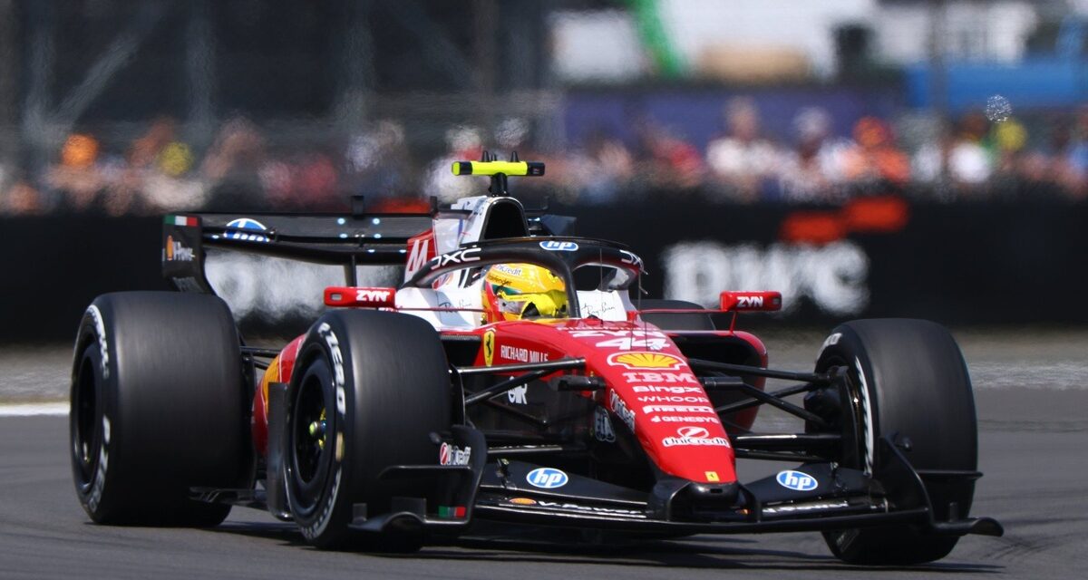 Hamilton devant Mercedes, McLaren en difficulté