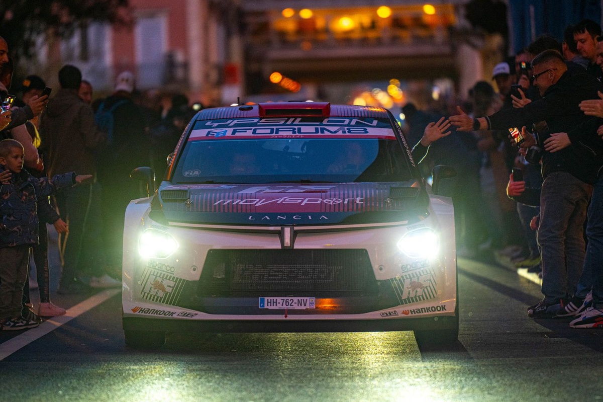 Lancia enfría la pista con su kit Rally2 para desafiar la WRC27 y sus reglas