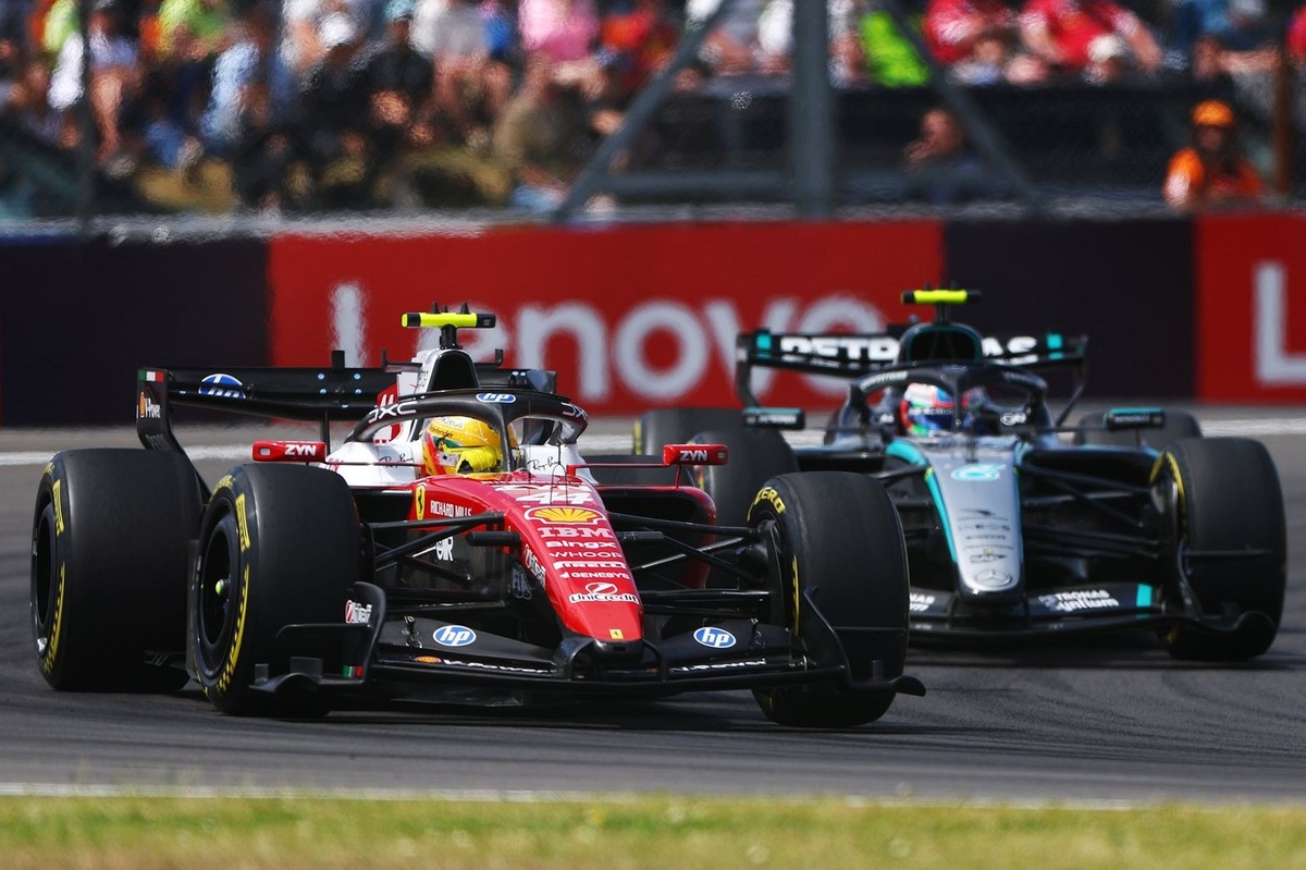 Hamilton prédit des pénalités moteur pour Mercedes cette année