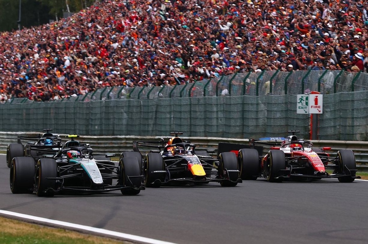 Verstappen quiso evitar un ‘accidente de avión’ con Leclerc al inicio.