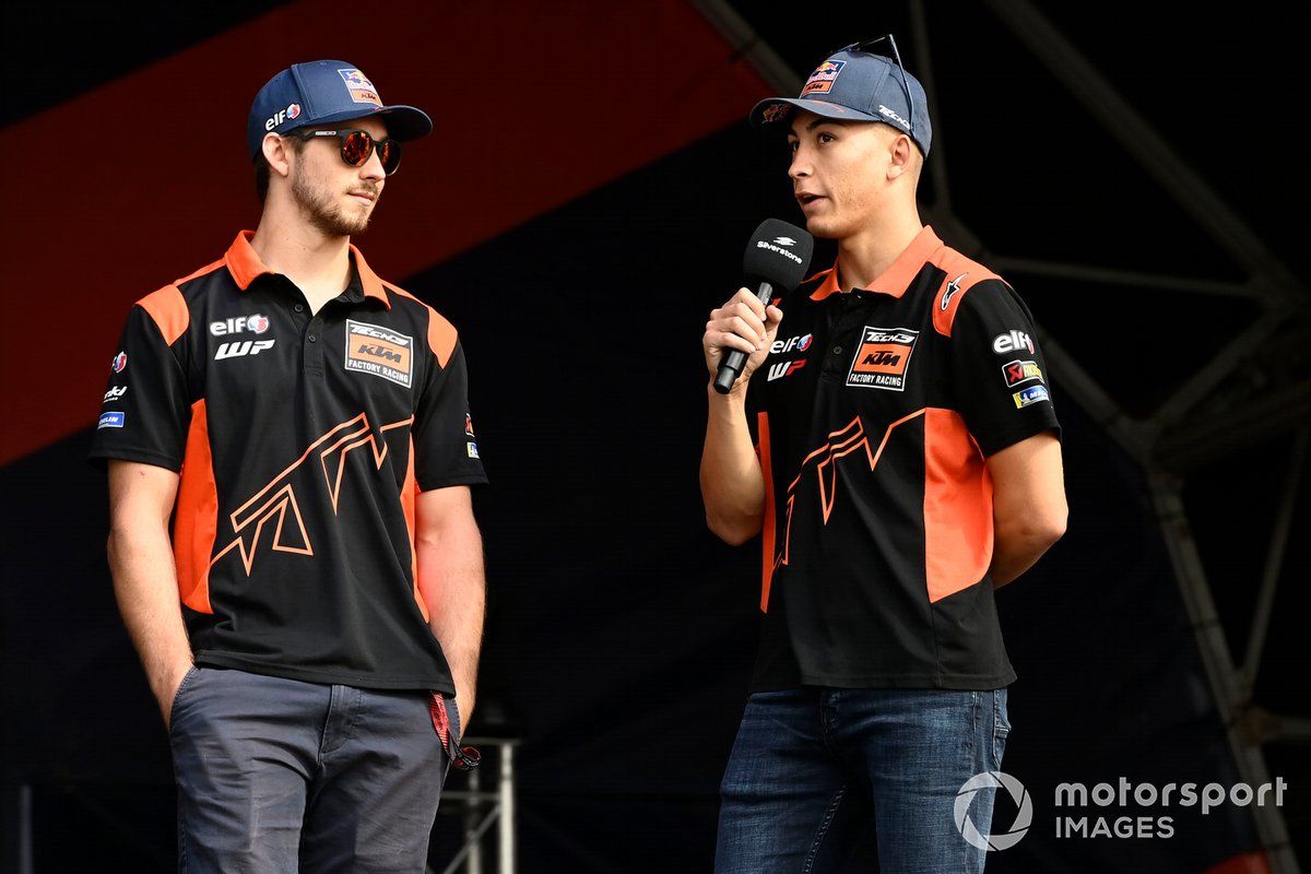 Raul Fernández y Remy Gardner, salida traumática de KTM Tech3