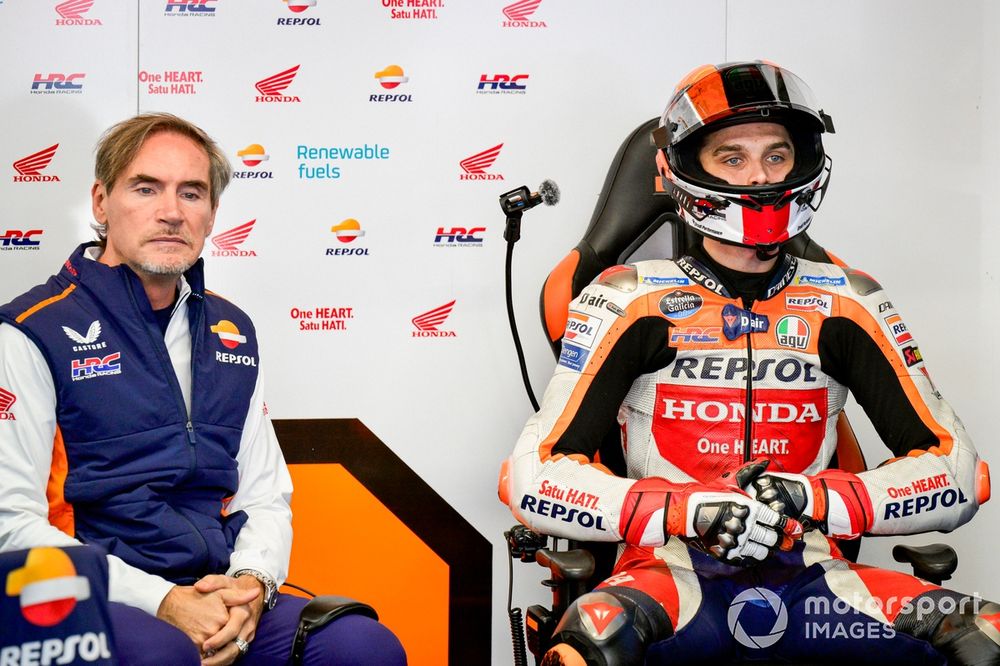 Cristhian Pupulin es el jefe mecánico de Luca Marini