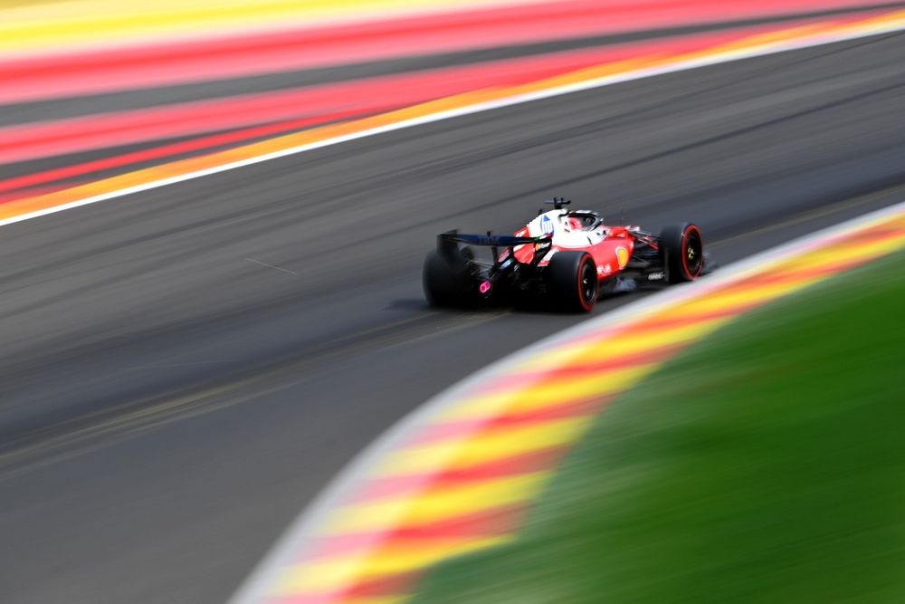 Charles Leclerc fue impedido por una bandera amarilla al final de Q3