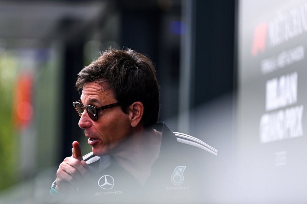 Toto Wolff admite que McLaren tiene su juego