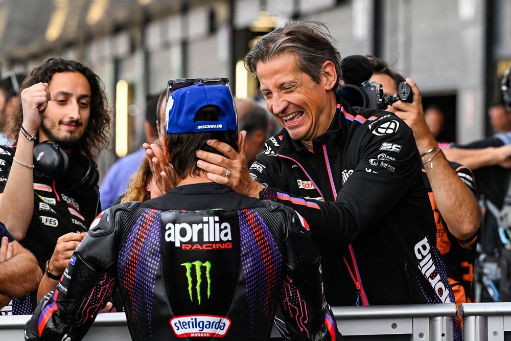 Jorge Martín y Massimo Rivola, responsable de Aprilia Racing
