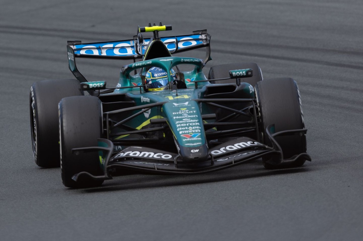 Aston Martin confirme ses progrès avec les points d'Alonso à Zandvoort