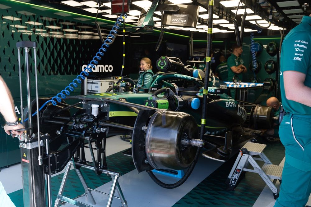 Aún se están revelando los detalles del paquete de Aston Martin.