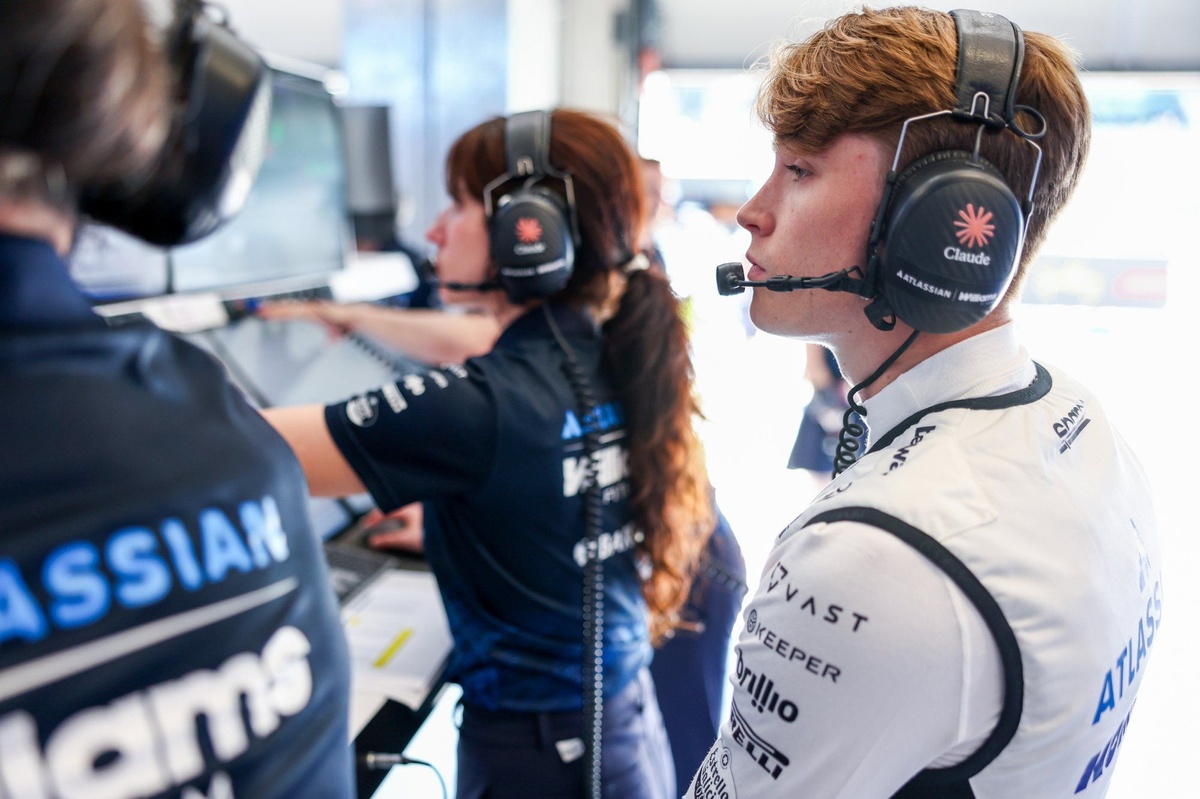 Luke Browning en EL1 à Monza avec Williams