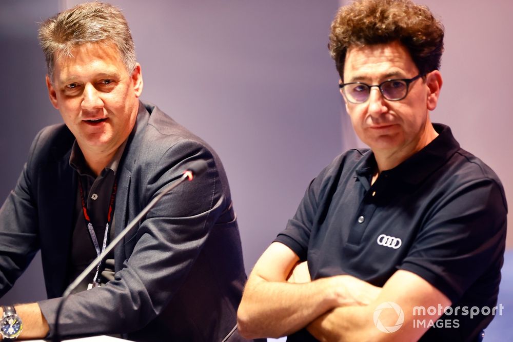 El CEO de Audi, Gernot Dollner, junto a Mattia Binotto