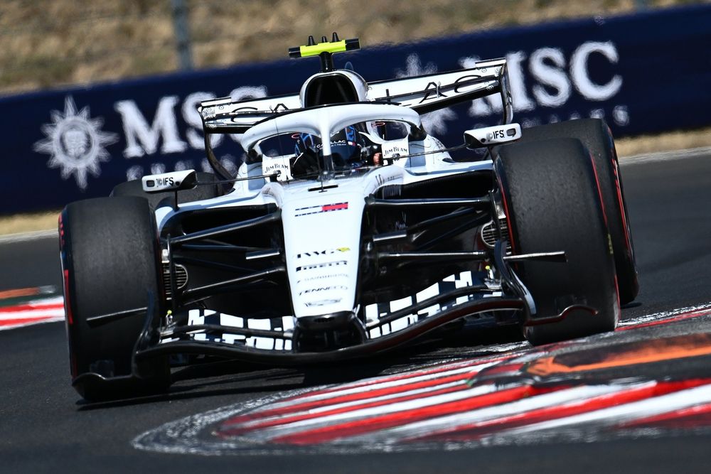 Sergio Pérez y Valtteri Bottas con nuevo jefe