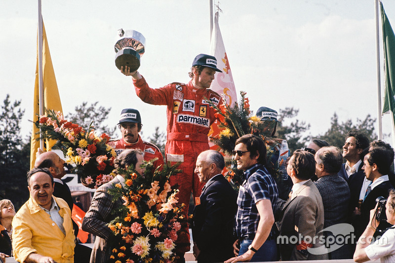 Niki Lauda, vainqueur du GP de Belgique 1976 devant Clay Regazzoni et Jacques Laffite.