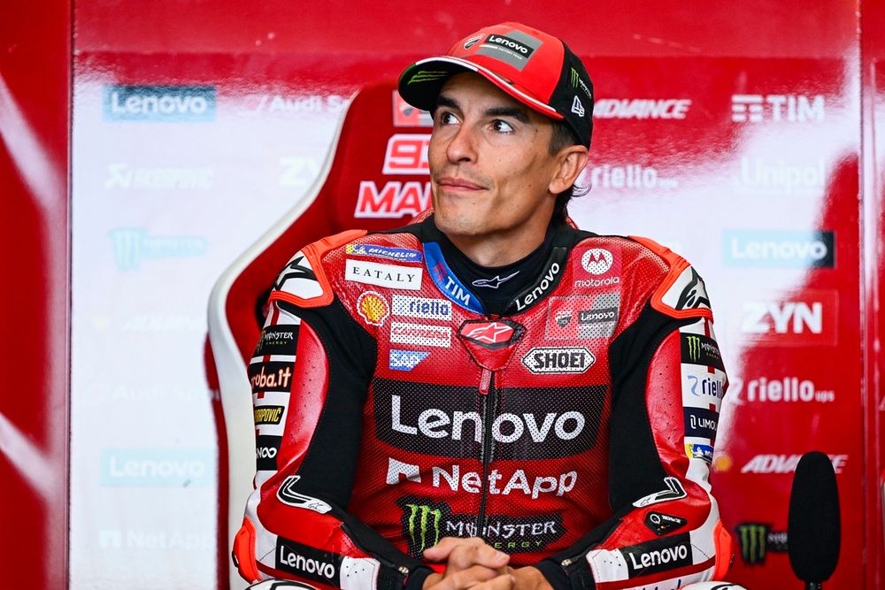 Marc Márquez con su equipo Ducati