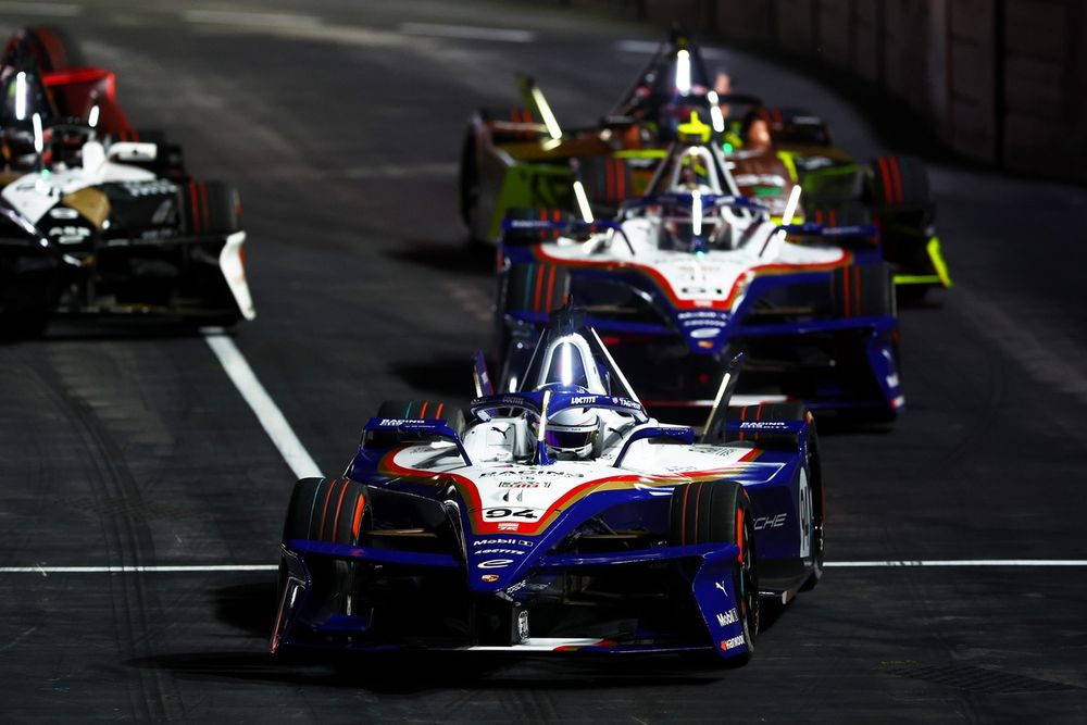 Pascal Wehrlein a fait briller la livrée historique de Porsche !